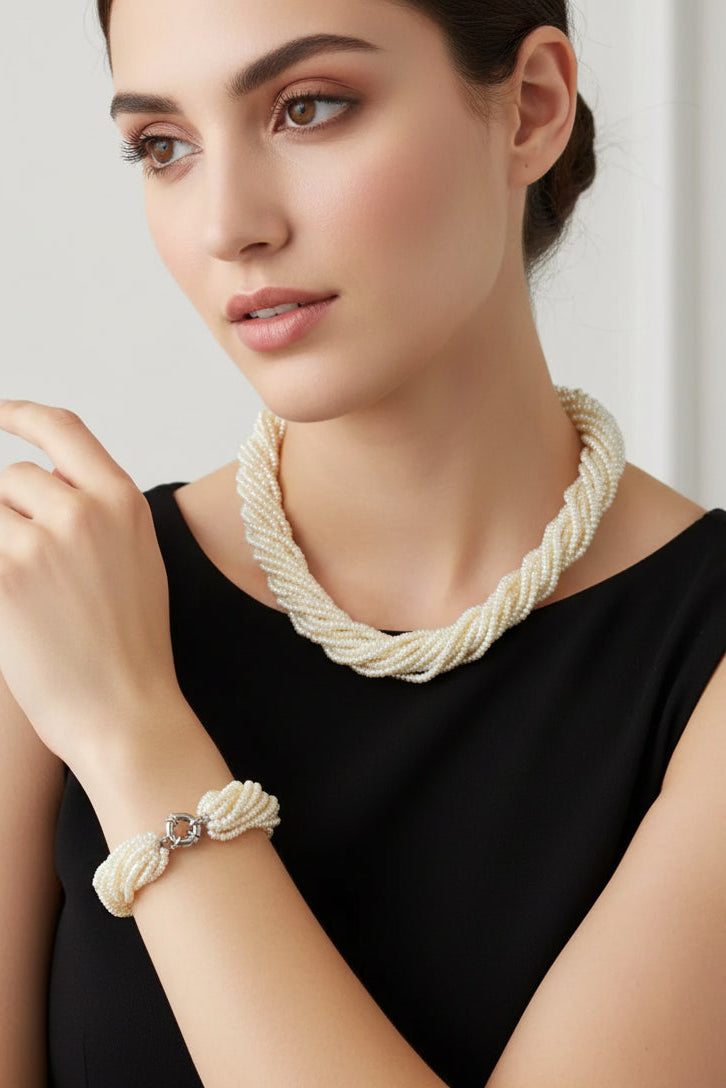 Set of necklace + bracelet